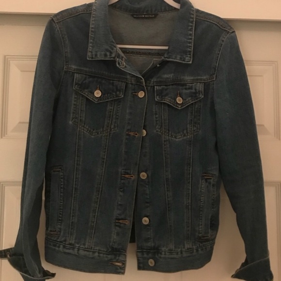 Brandy Melville jean jacket - Picture 2 of 4